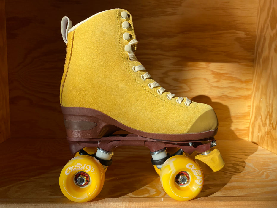 *Warehouse Sale* Chaya Sample Skates