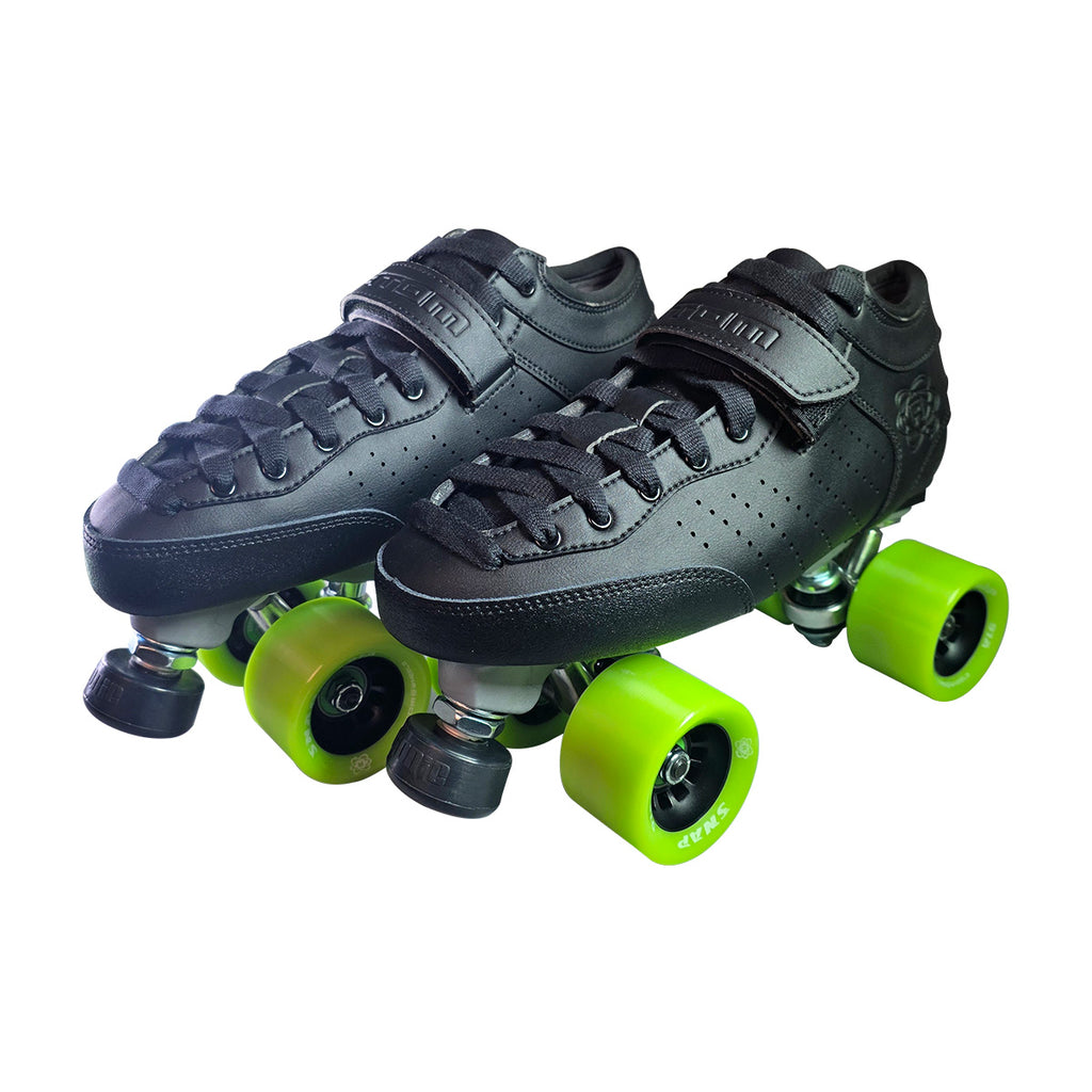 Atom Apex Derby Skate Package